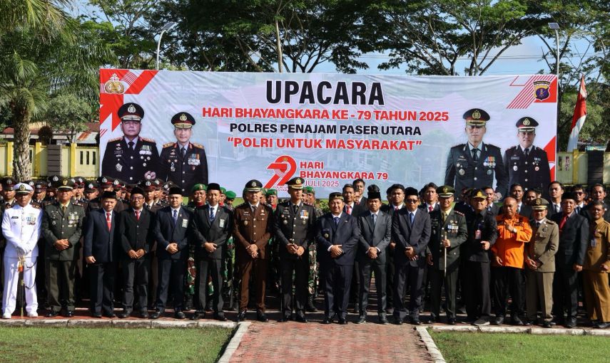 Momen Hari Bhayangkara, Bupati PPU Minta Polri Tetap Jadi Pelindung Rakyat