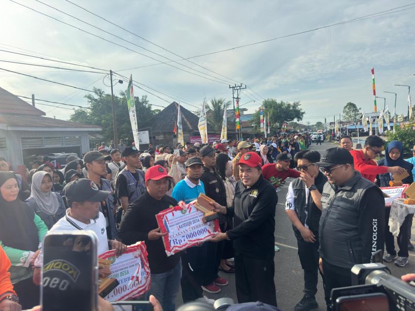 Ketua DPRD Kukar Apresiasi Pemberian Penghargaan Bagi Desa Berprestasi
