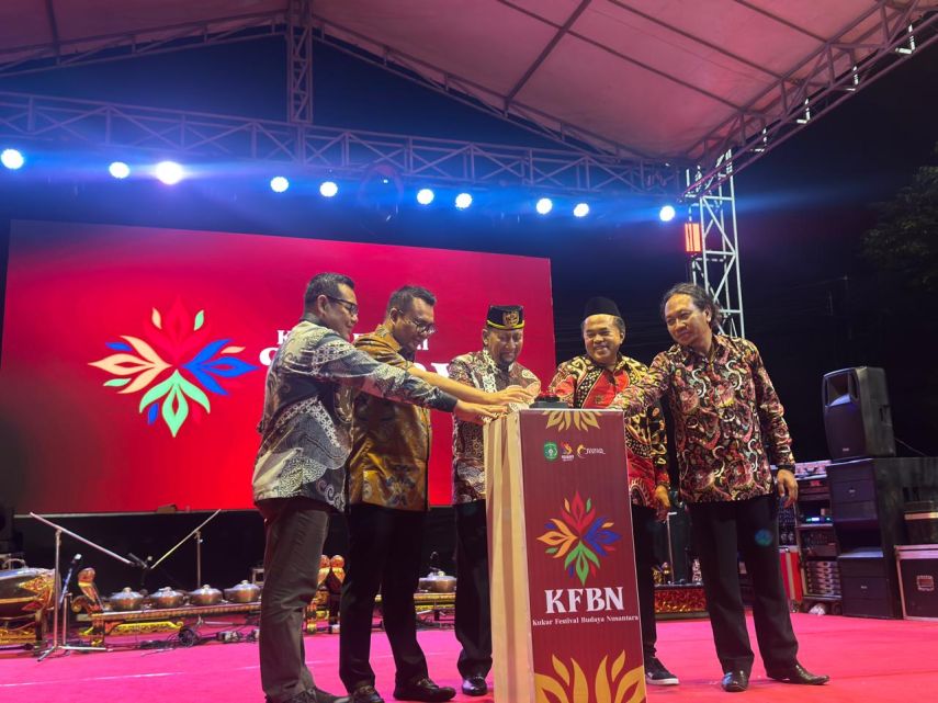 Dukung Event Tahunan, Ketua DPRD Kukar Dorong Peserta KFBN Libatkan Seluruh Provinsi di Indonesia