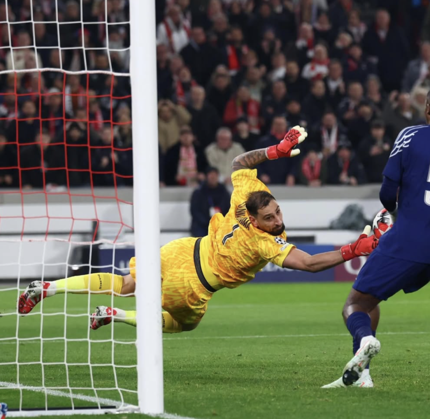 Donnarumma Disarankan Gantikan Neuer, Bayern Munich Diminta Cari Kiper Baru