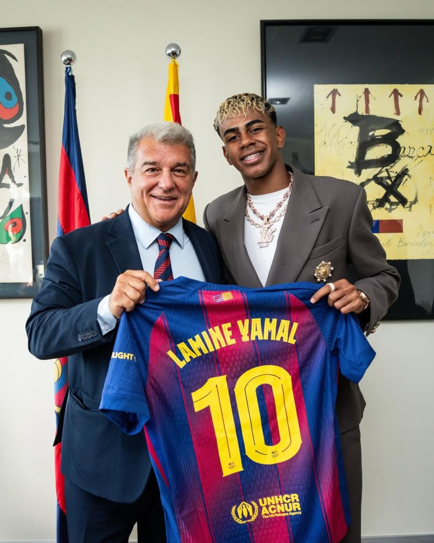 Barcelona Raup Rp 189 Miliar dari Penjualan Jersey Nomor 10 Lamine Yamal