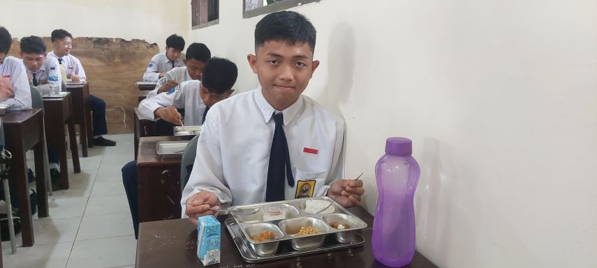 MBG Berjalan di Bontang, Sitti Yara Ingatkan Kebersihan dan Kualitas Makanan