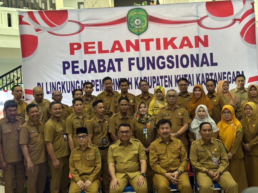 Bupati Kukar Lantik Puluhan Pejabat Fungsional di MPP