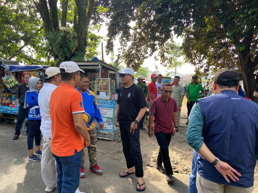 Wali Kota Samarinda Tinjau Bantaran Sungai Karang Mumus, Siapkan Rencana Penataan Ulang Termasuk Zona UMKM