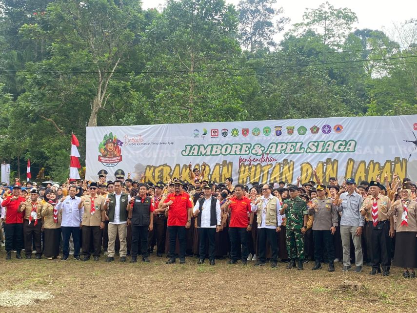 Wamenhut Ingatkan Kaltim 66 Hotspot Jadi Alarm Penanganan Karhutla