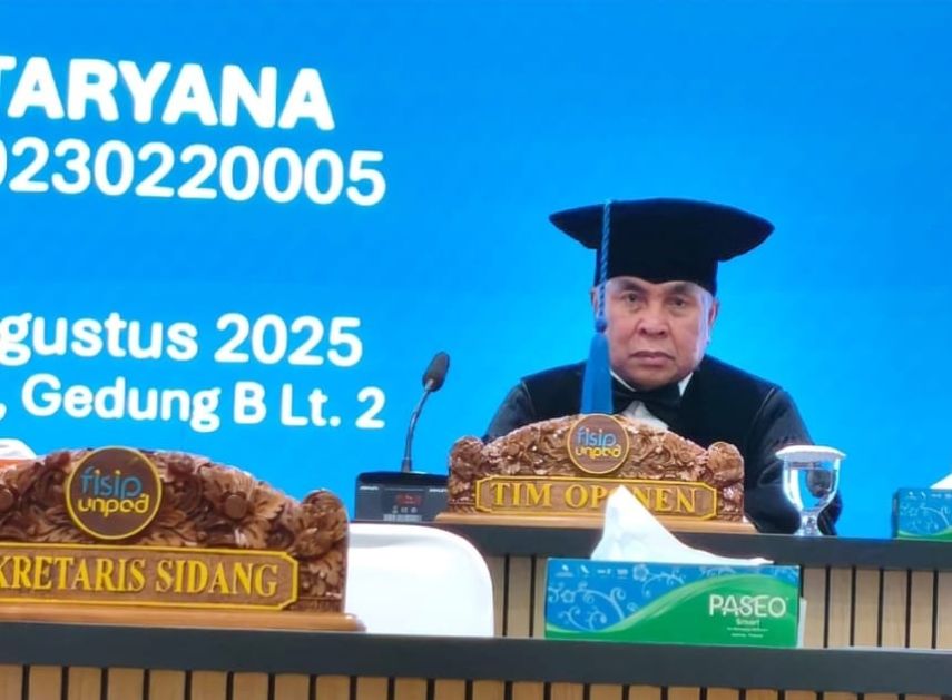 Isran Penguji Calon Doktor