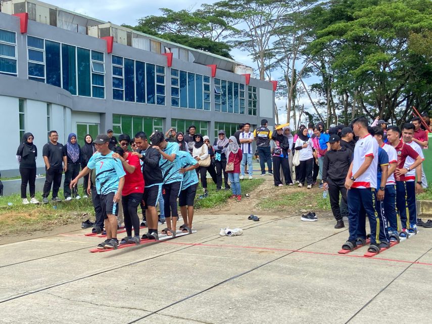 Bakiak hingga Tarik Tambang , Dispora Kaltim Hadirkan Lomba Tradisional untuk Meriahkan HUT ke-80 RI