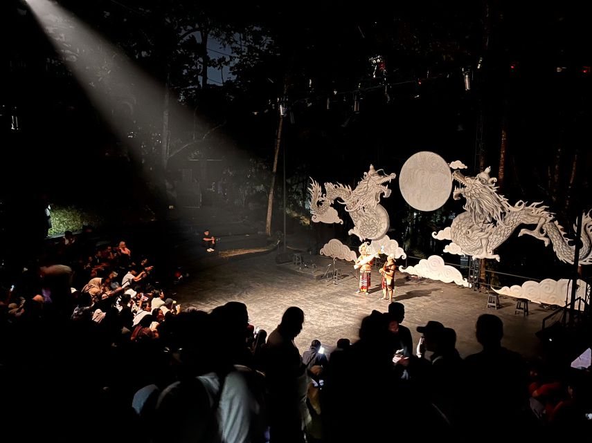 Lanjong Art Festival 2025 Kembali Meriahkan Ladaya, Bupati Kukar Harap Hidupkan Kembali Seni Kontemporer