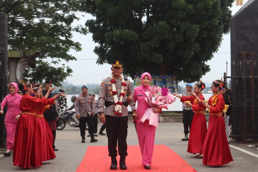 AKBP Khairul Basyar Resmi Pimpin Polres Kukar, Tegaskan Pentingnya Sinergi