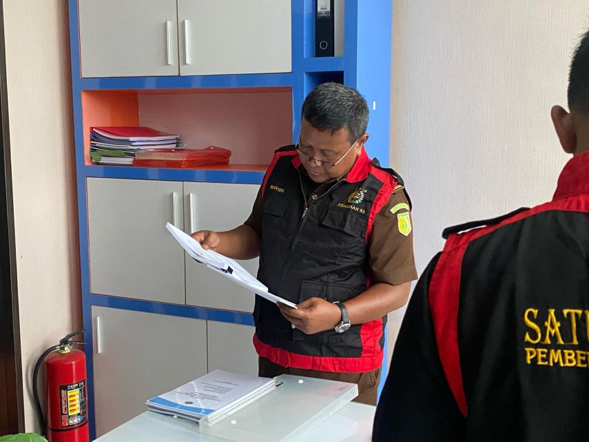 Kejati Kaltim Bongkar Dugaan Korupsi, Kantor PT Listrik Kaltim Digeledah