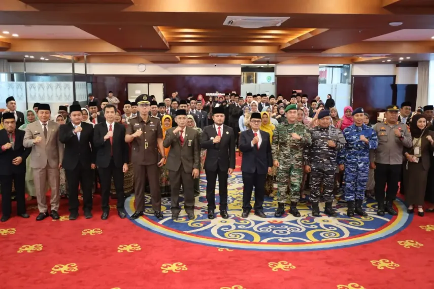 ASN Garda Terdepan Pembangunan, 99 Pegawai Kaltim Terima Satyalancana Karya Satya 2025