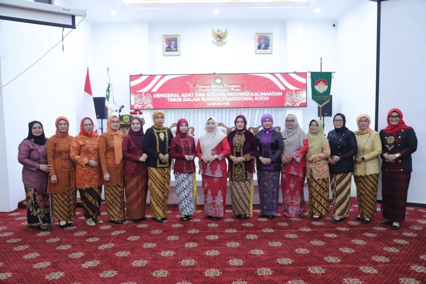 DWP Kaltim Gelar Seminar Pelestarian Budaya, Angkat Keindahan dan Filosofi Busana Tradisional Kutai