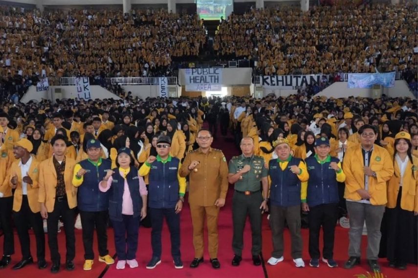 Hadir di PKKMB Unmul 2025, Seno Aji Minta Kampus Tak Naikkan UKT Supaya Benar-Benar Gratis