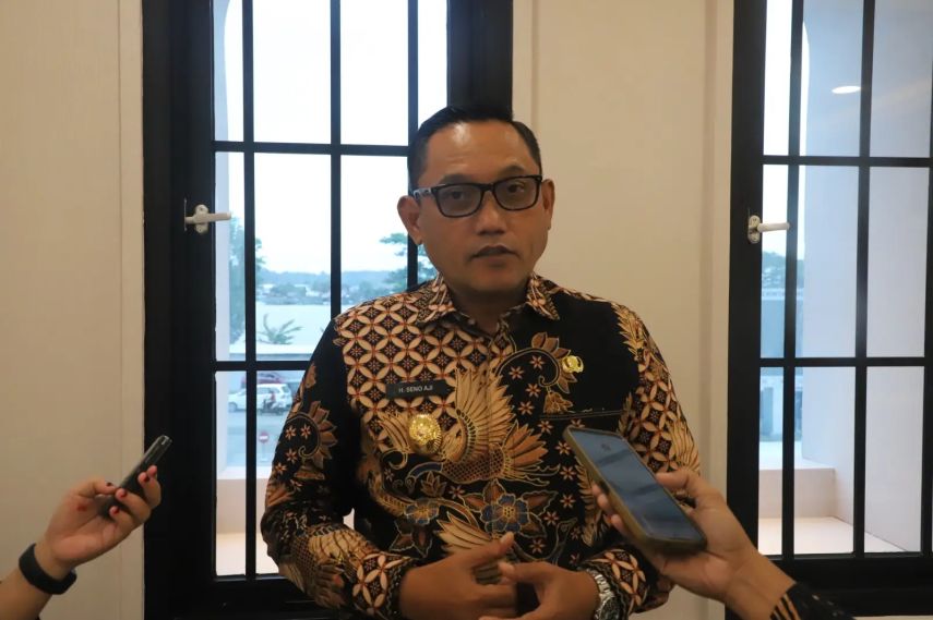 Pemprov Kaltim Bagikan 65.004 Paket Seragam Gratis untuk Siswa Baru SMA/SMK/SLB Mulai Agustus 2025