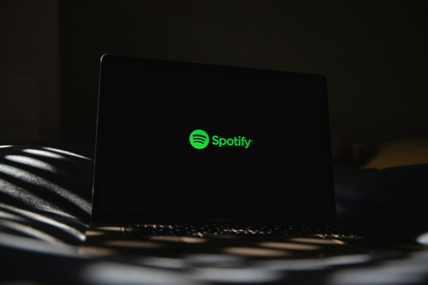 Spotify di Tengah Kontroversi Global: Musisi Menuntut Etika dan Transparansi