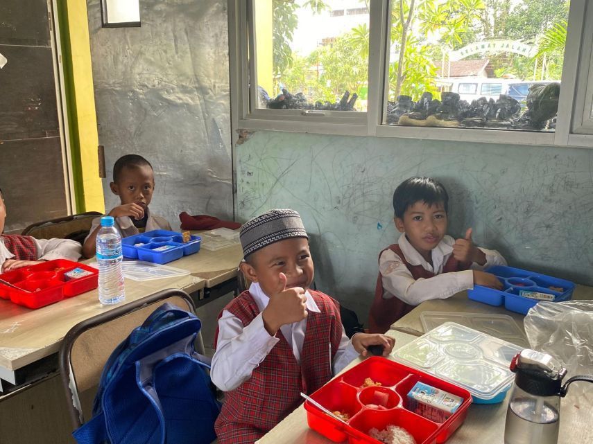 Marak Kasus Keracunan, Guru Besar IPB Desak Evaluasi Total Program Makan Bergizi Gratis