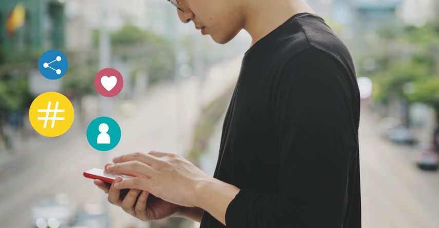 RajaKomen.com, Solusi Jasa Komentar TikTok & Buzzer untuk Naikkan Engagement Positif di Media Sosial