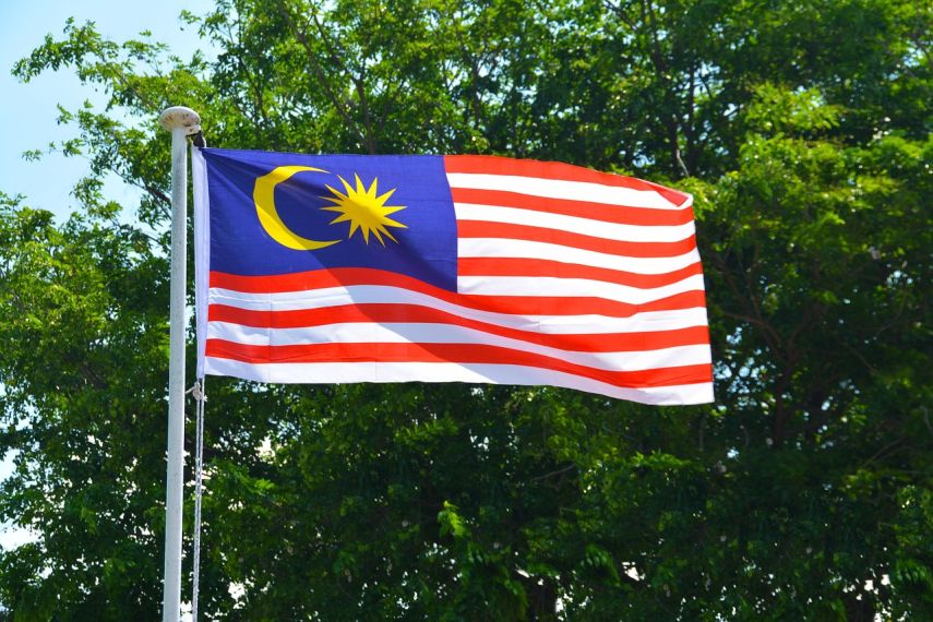 Malaysia Siapkan Larangan Nasional Vape Mulai 2026