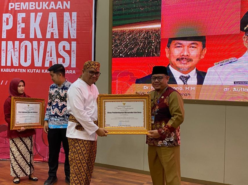 DPMD Kukar Raih Juara 2 Terbaik Pekan Inovasi dan Kreativitas 2025