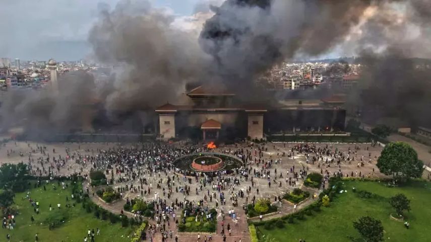 Kerusuhan Nepal 2025: 30 Orang Tewas, 13.500 Napi Kabur dari Penjara