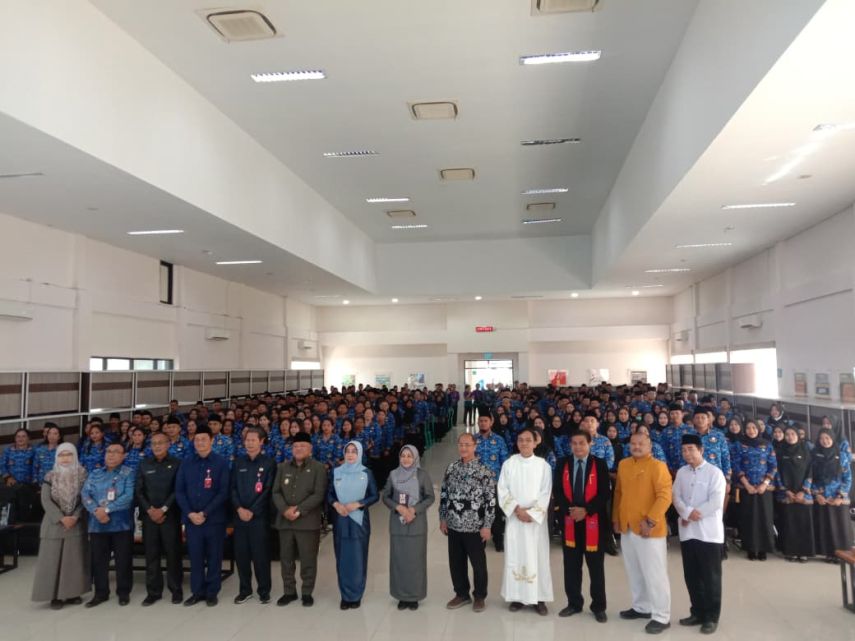 Lantik 354 PPPK Tahap 2, Bupati Berau Pesan Kerja Profesional dan Dukung Program Kerja Daerah 