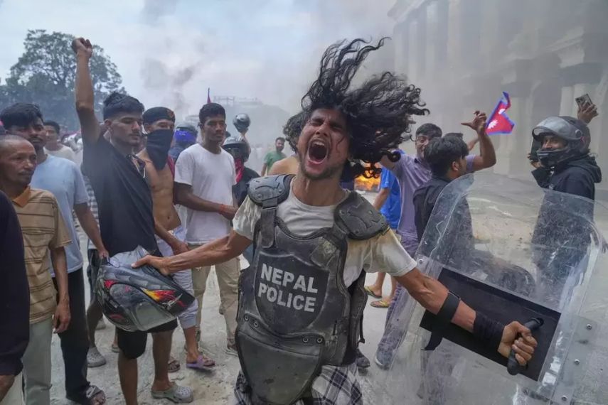 Demo Berdarah di Nepal, Istri Mantan Perdana Menteri Tewas Dibakar Hidup-Hidup
