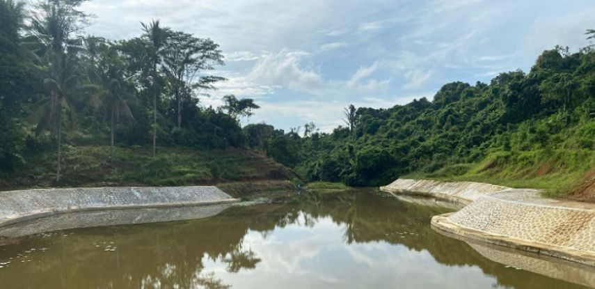 Kolaborasi CSR PT MSJ dan PHSS Wujudkan Embung Multifungsi Senilai Rp 400 Juta di Desa Perangat Selatan
