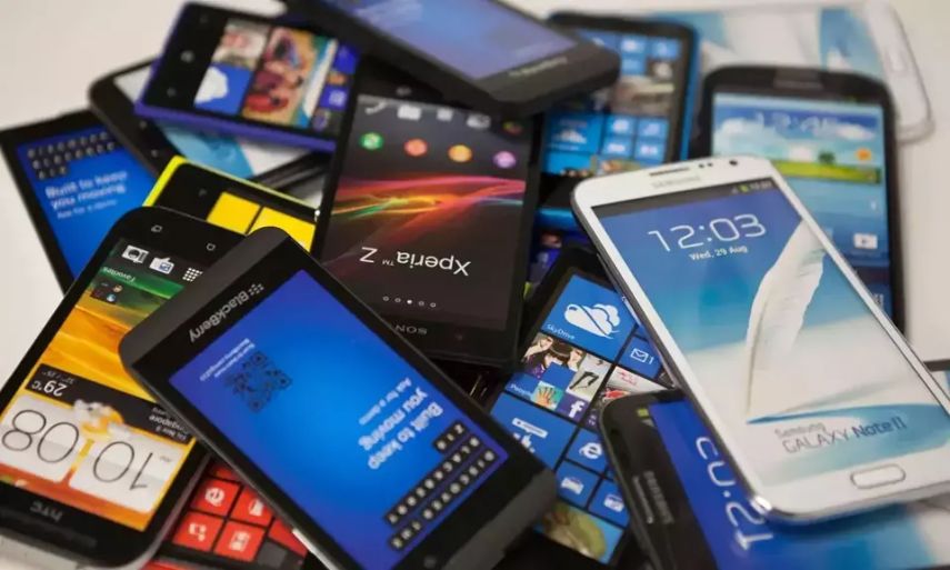 Kemenkomdigi Tegaskan, Balik Nama HP Bekas Tidak Wajib Seperti Kendaraan Bermotor