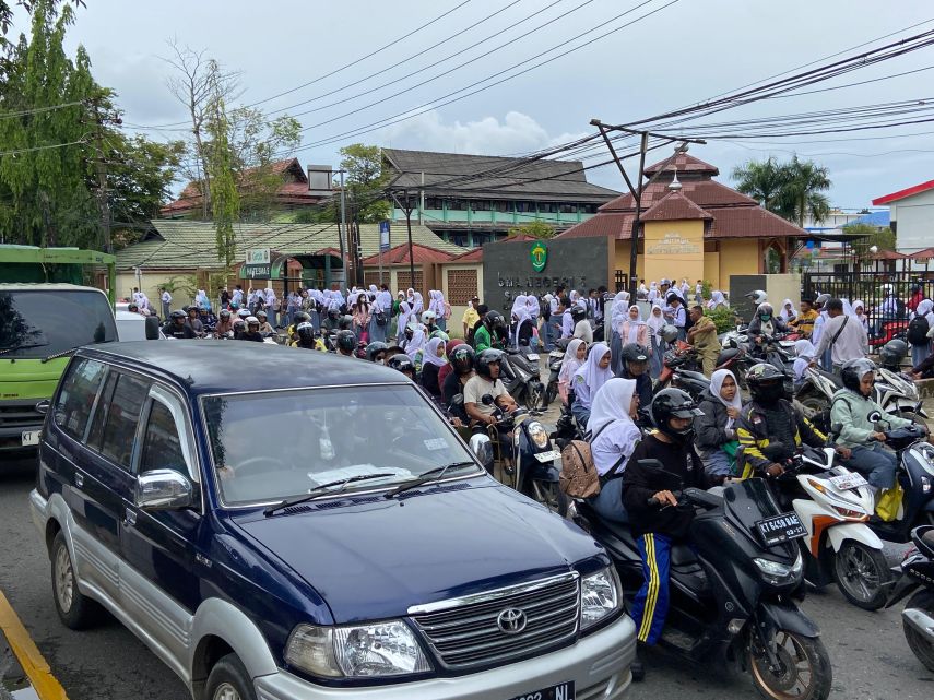 Empat Sekolah di Jalan Juanda Terjepit Lalu Lintas, DPRD Samarinda Desak Pelican Crossing