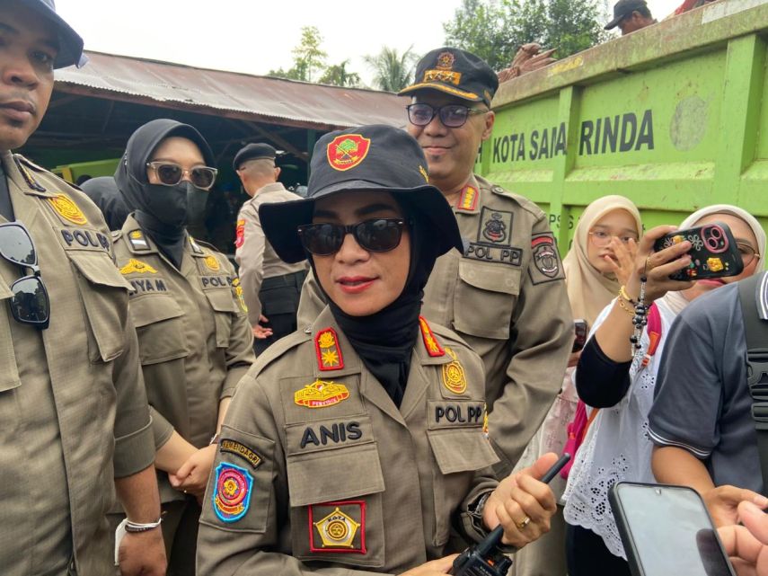 Satpol PP Siap Lembur, Pemkot Samarinda Targetkan Pembongkaran 57 Rumah di Baqa Rampung Sehari