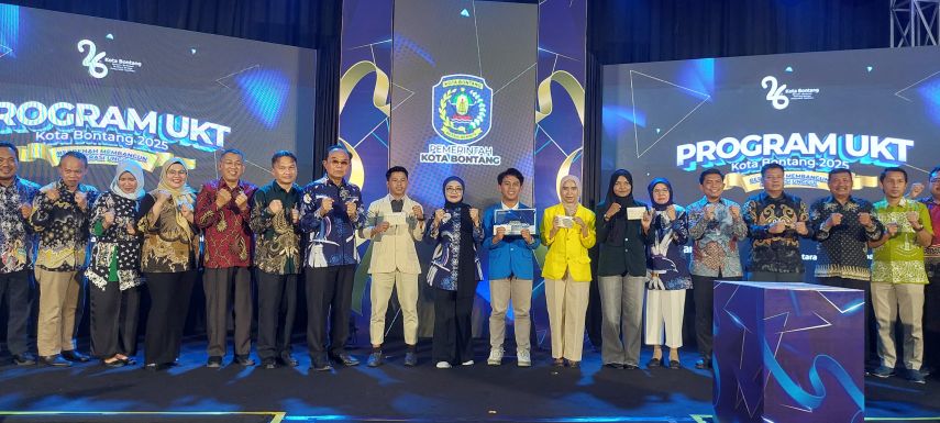 Anak Bontang Bisa Kuliah Gratis, Neni Luncurkan Program UKT Kota Bontang 2025