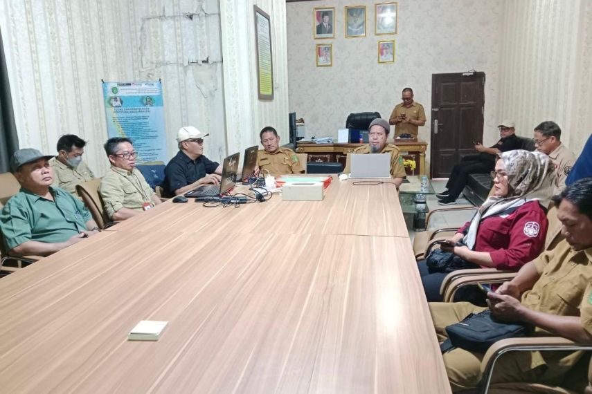 DPMD Kukar Fasilitasi Penentuan Batas Desa Prangat Baru dan Prangat Selatan