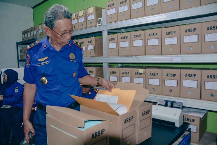 Disdamkartan Bontang Pastikan Tertib Administrasi Lewat Pemusnahan Arsip Kedaluwarsa