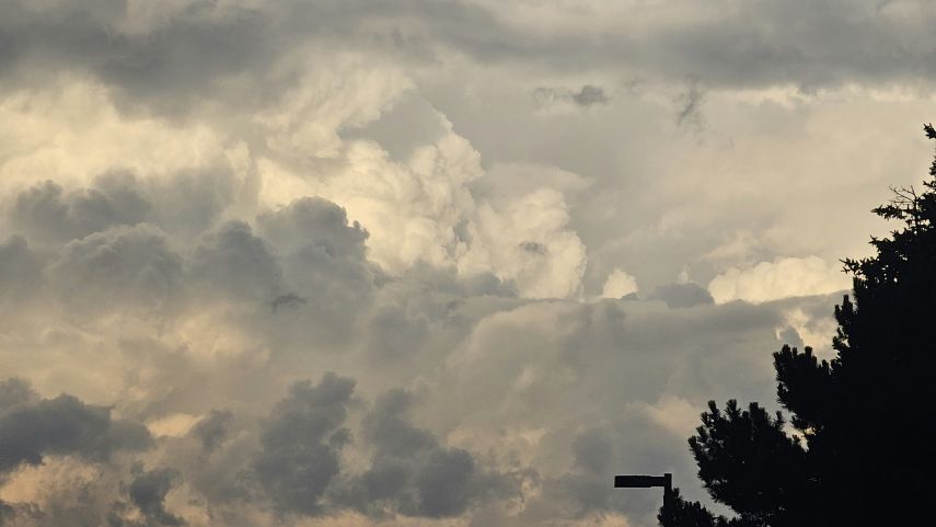 Prakiraan Cuaca Kutim dan Sekitarnya Hari Ini, Jumat, 21 November 2025