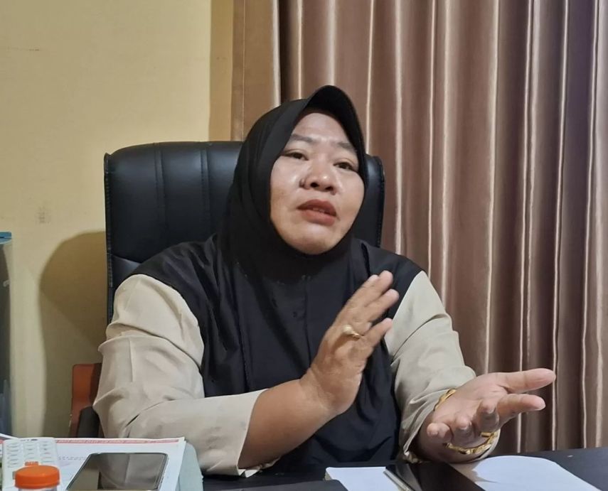 Penerangan Tenaga Surya Terangi Desa Loa Ulung, Tiga RT Masih Menunggu Giliran