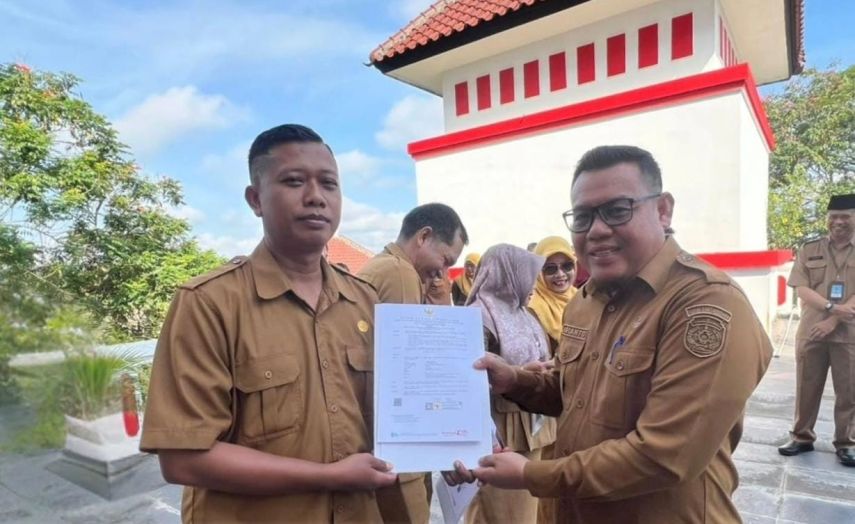 DPMD Kukar Serahkan SK Kenaikan Pangkat dan PPPK