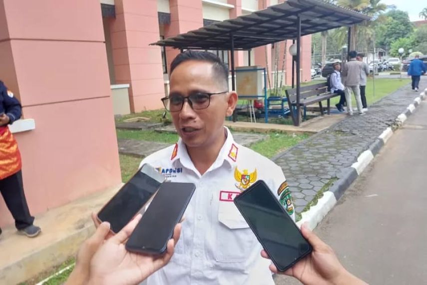 Ubah Sampah Jadi Bernilai, Desa Suka Maju Dorong Produksi Paving Block dari Limbah Plastik
