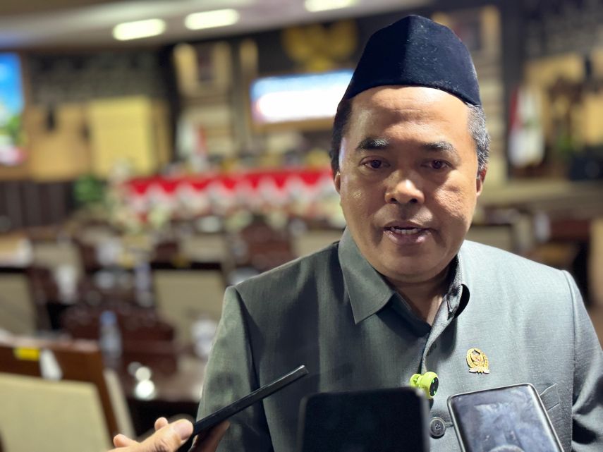 Ketua DPRD Kukar Desak Pemerintah Prioritaskan Akses Air Bersih di Desa Bendang Raya