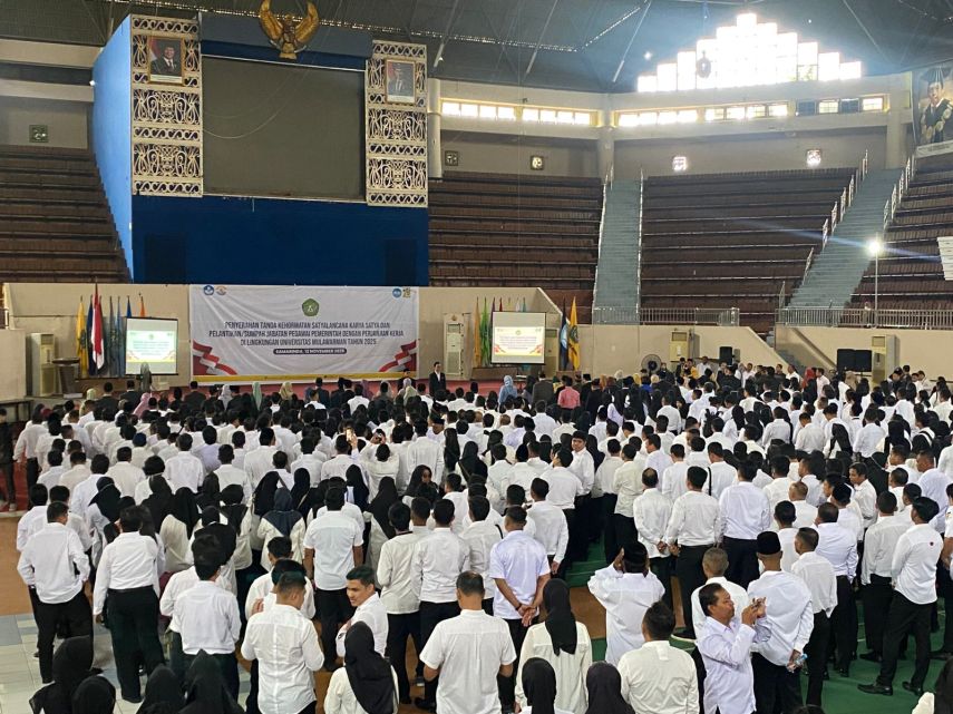 613 PPPK Resmi Dilantik, Unmul Kuatkan SDM Menuju Kampus Unggul