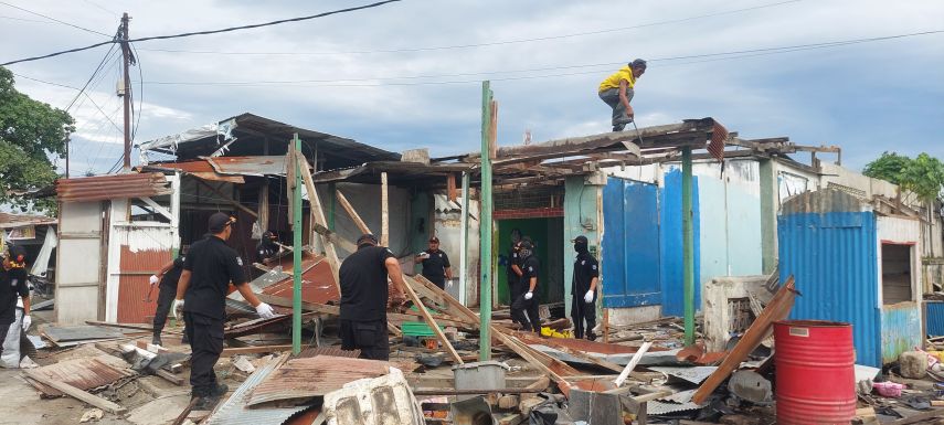 Persiapan Pelabuhan Peti Kemas, Pemkot Bontang Tertibkan Bangunan di Lok Tuan