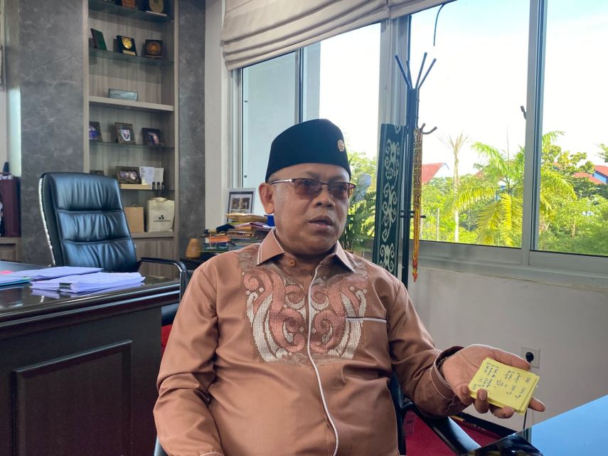 Rektor Unmul Umumkan Hasil Gratispol: 4.343 Mahasiswa Disetujui, 639 Gagal Lolos