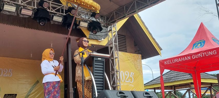 Kampanyekan HAKTP di Erau Pelas Benua Guntung, Wali Kota Neni: Kekerasan Terhadap Perempuan dan Anak Tak Boleh Punya Tempat di Bontang