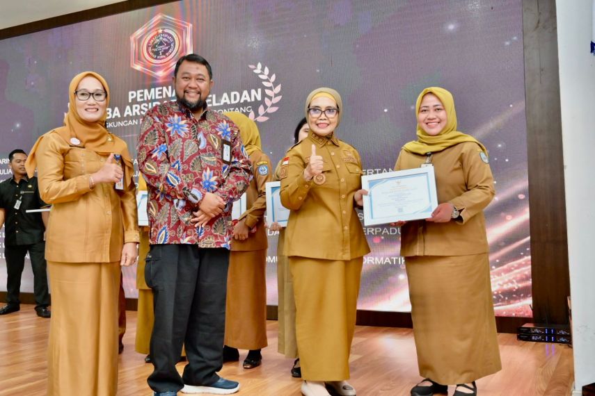 Dorong Transformasi Kearsipan, Neni Moerniaeni Minta OPD Tertib Kelola Arsip