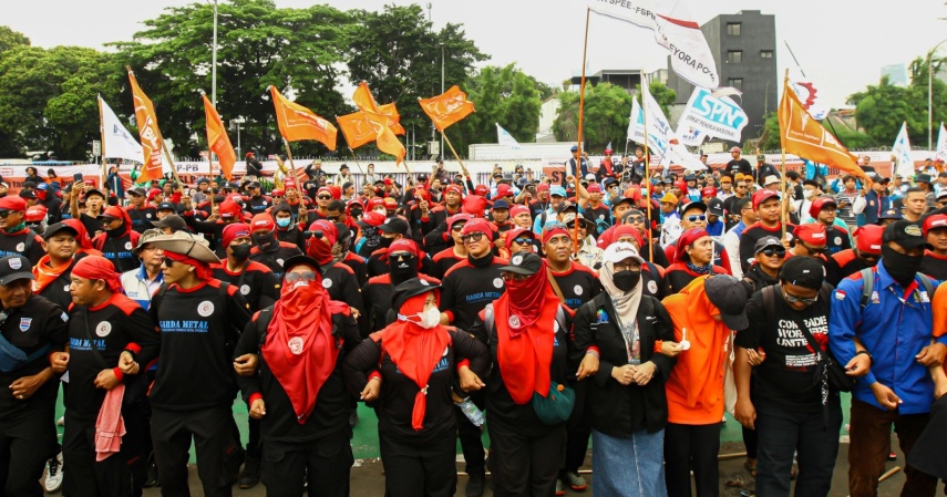 Besok Puluhan Ribu Buruh Kepung Istana-DPR Tolak UMP 2026
