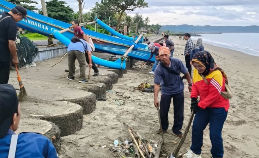 Peran DLH Pangandaran Menjaga Keseimbangan Pariwisata dan Lingkungan Hidup