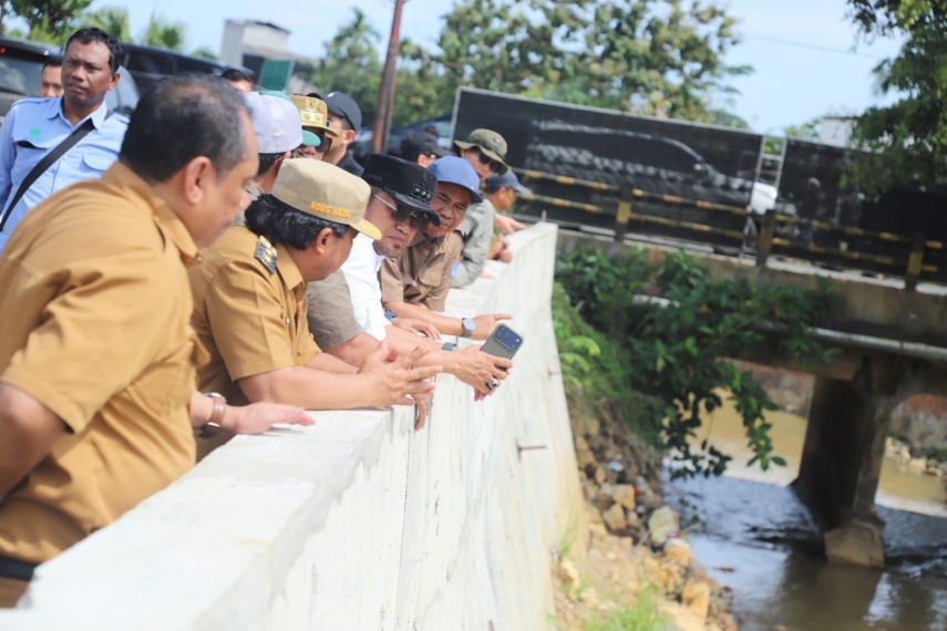 Gubernur Kaltim Tinjau Proyek Drainase Kanaan Bontang, Pastikan Rp55 Miliar Tepat Sasaran