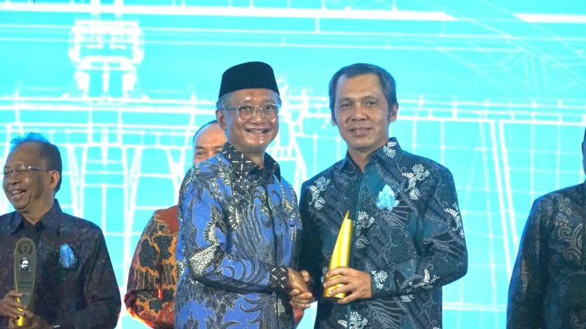 Kaltim Raih Peringkat 1 Nasional Sutami Award 2025 Berkat Kinerja Jasa Konstruksi Terbaik