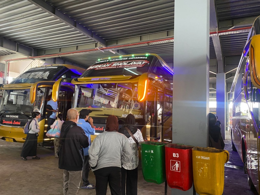 Lonjakan Pemudik Mulai Terlihat di Terminal Samarinda Seberang Jelang Nataru, Tarif Tiket Tetap Stabil