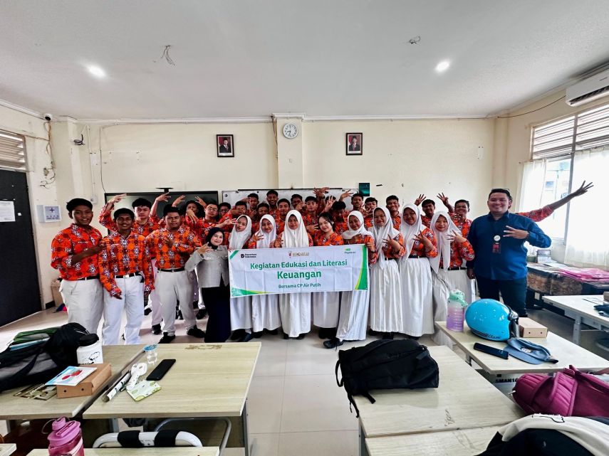 Pegadaian Mengajar Perkuat Literasi Keuangan Generasi Z di Samarinda Selama Akhir 2025