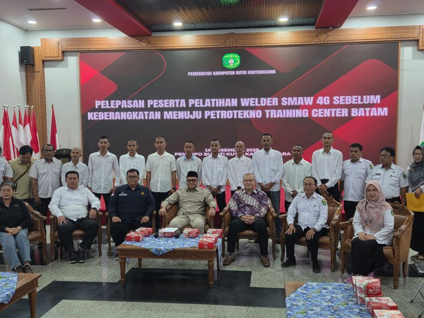 Sebanyak 13 Pemuda Kukar Dikirim Ikuti Pelatihan Welder di Batam